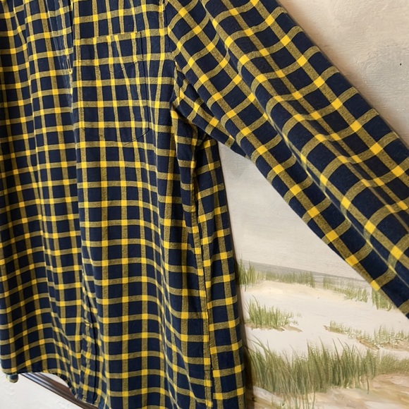 Banana Republic Men’s Flannel Button Down XL - Picture 3 of 11